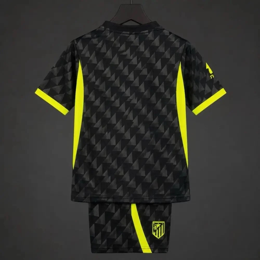 KIT ENFANT ATLETICO MADRID EXTÉRIEUR 26/27