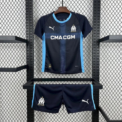KIT ENFANT OLYMPIQUE DE MARSEILLE EXTÉRIEUR 25/26