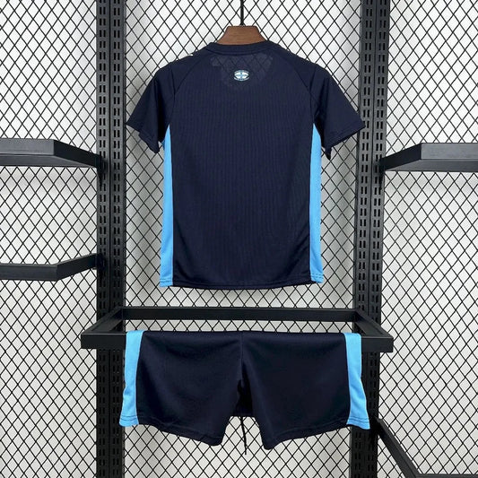 KIT ENFANT OLYMPIQUE DE MARSEILLE EXTÉRIEUR 25/26