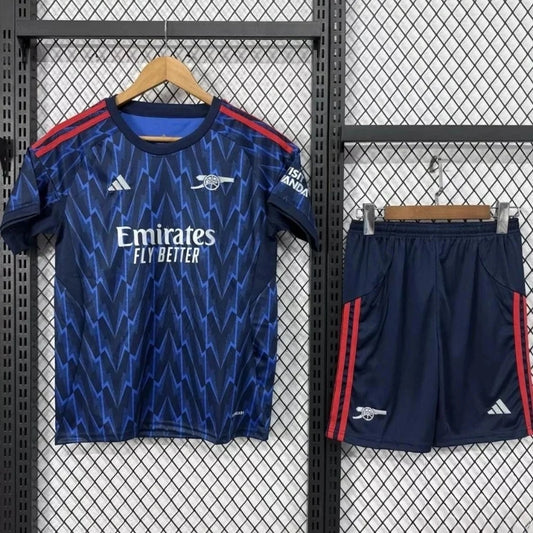 KIT ENFANT ARSENAL EXTÉRIEUR 25/26