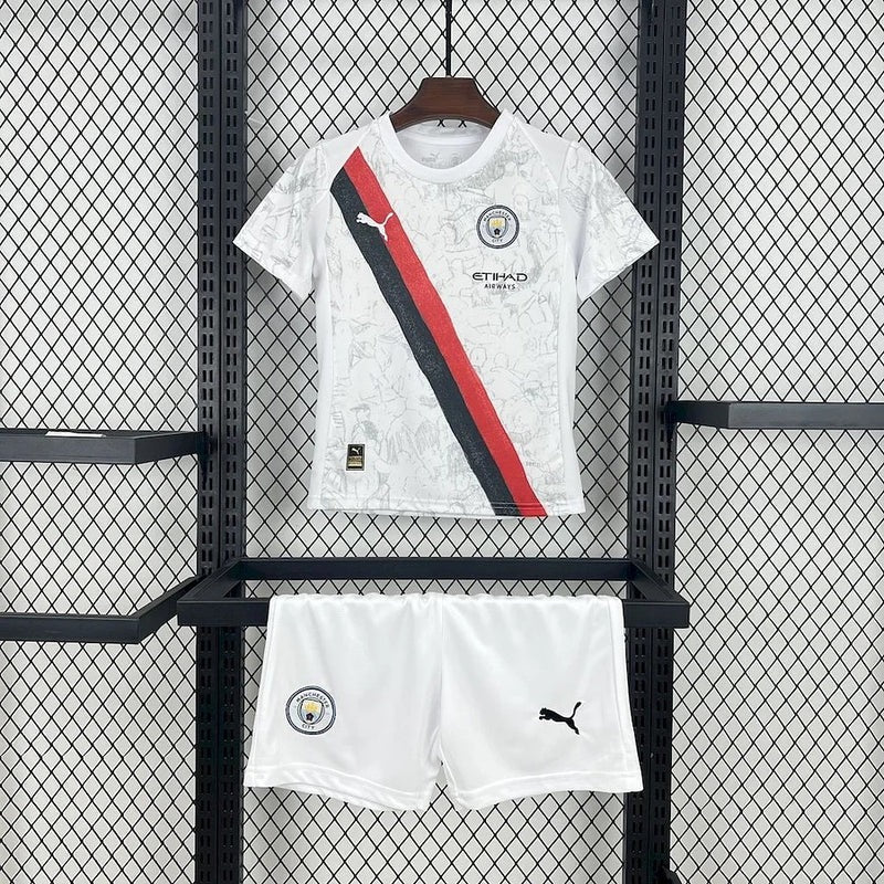 KIT ENFANT MANCHESTER CITY EXTÉRIEUR 25/26