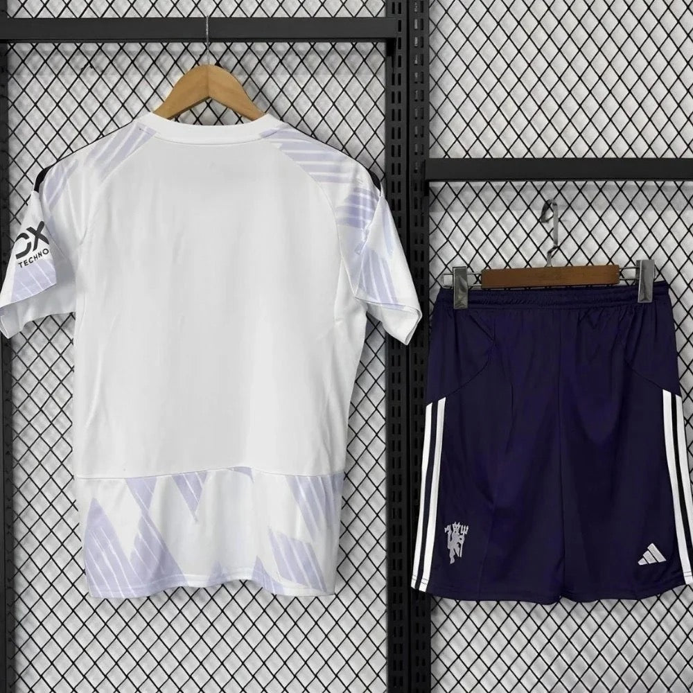 KIT ENFANT MANCHESTER UNITED EXTÉRIEUR 25/26