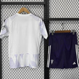 KIT ENFANT MANCHESTER UNITED EXTÉRIEUR 25/26