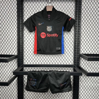 KIT ENFANT BARCELONE EXTÉRIEUR 24/25