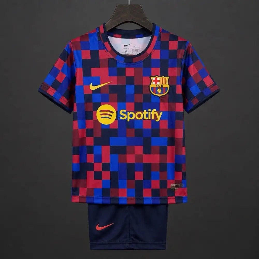 KIT ENFANT FC BARCELONE PRÉ MATCH 26/27