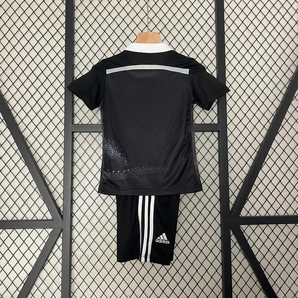 KIT ENFANT REAL MADRID FOURTH 23/24