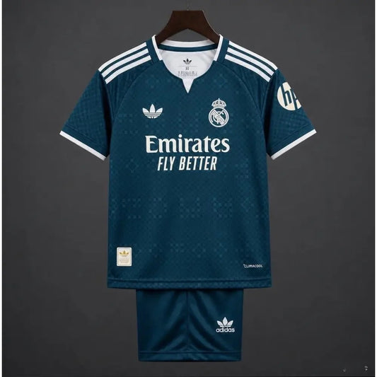 KIT ENFANT REAL MADRID EXTÉRIEUR 26/27