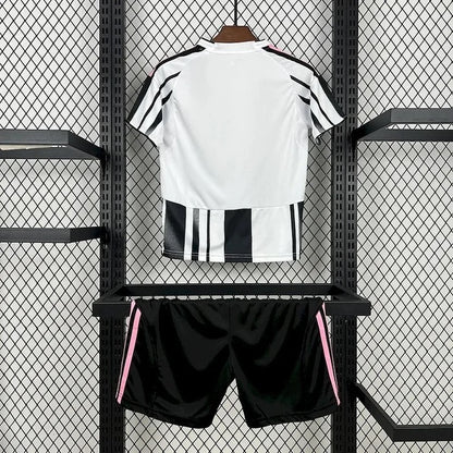 KIT ENFANT JUVENTUS DOMICILE 25/26