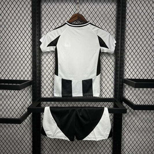 KIT ENFANT JUVENTUS DOMICILE 24/25