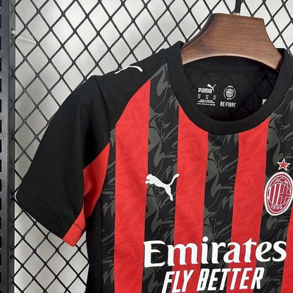 KIT ENFANT MILAN AC DOMICILE 25/26