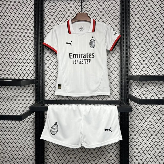 KIT ENFANT MILAN AC EXTÉRIEUR 24/25
