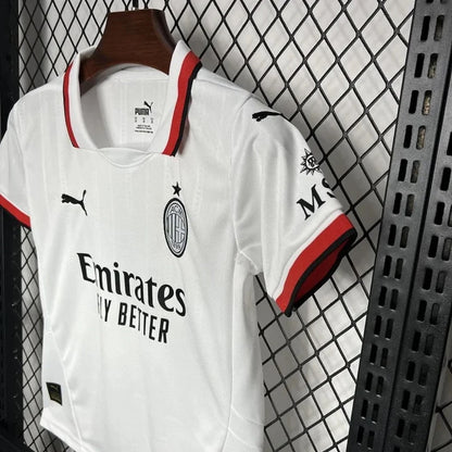 KIT ENFANT MILAN AC EXTÉRIEUR 24/25