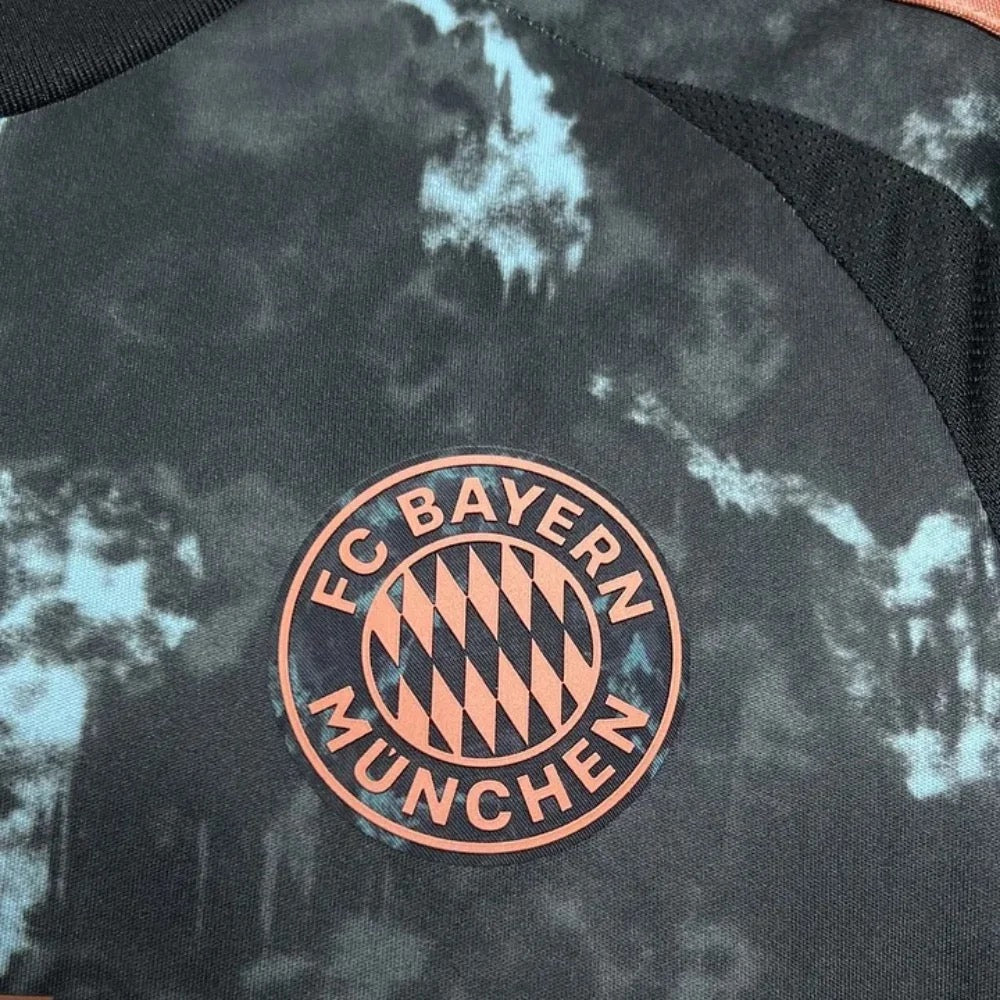 BAYERN MUNICH EXTÉRIEUR 24/25