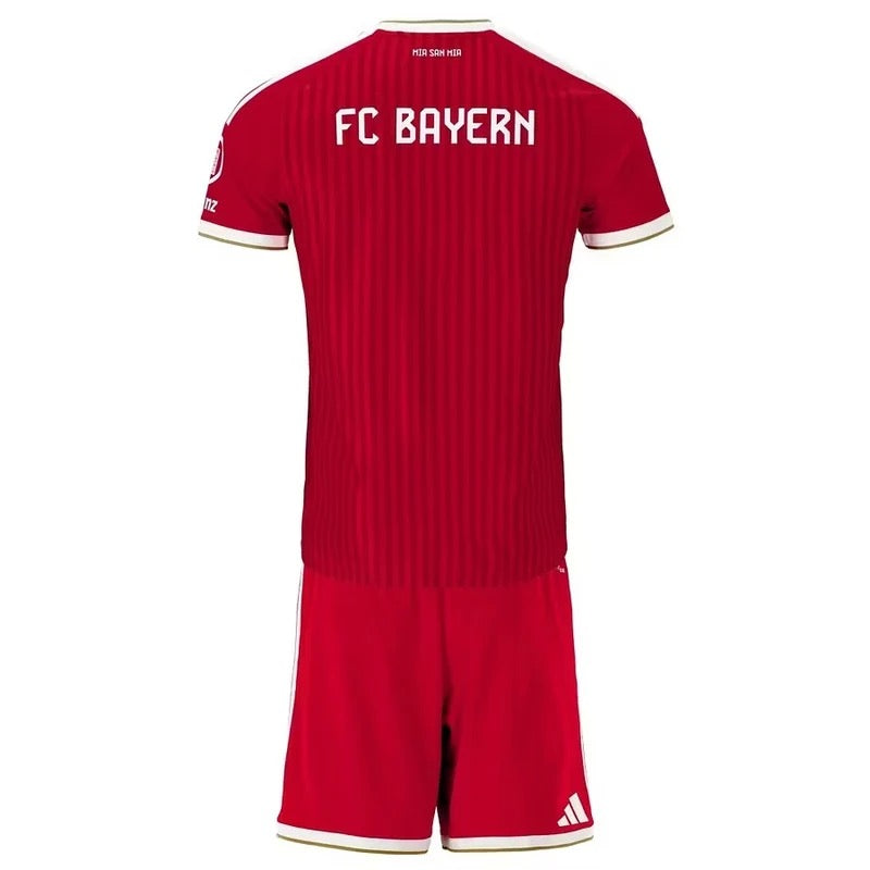 KIT ENFANT BAYERN MUNICH DOMICILE 26/27