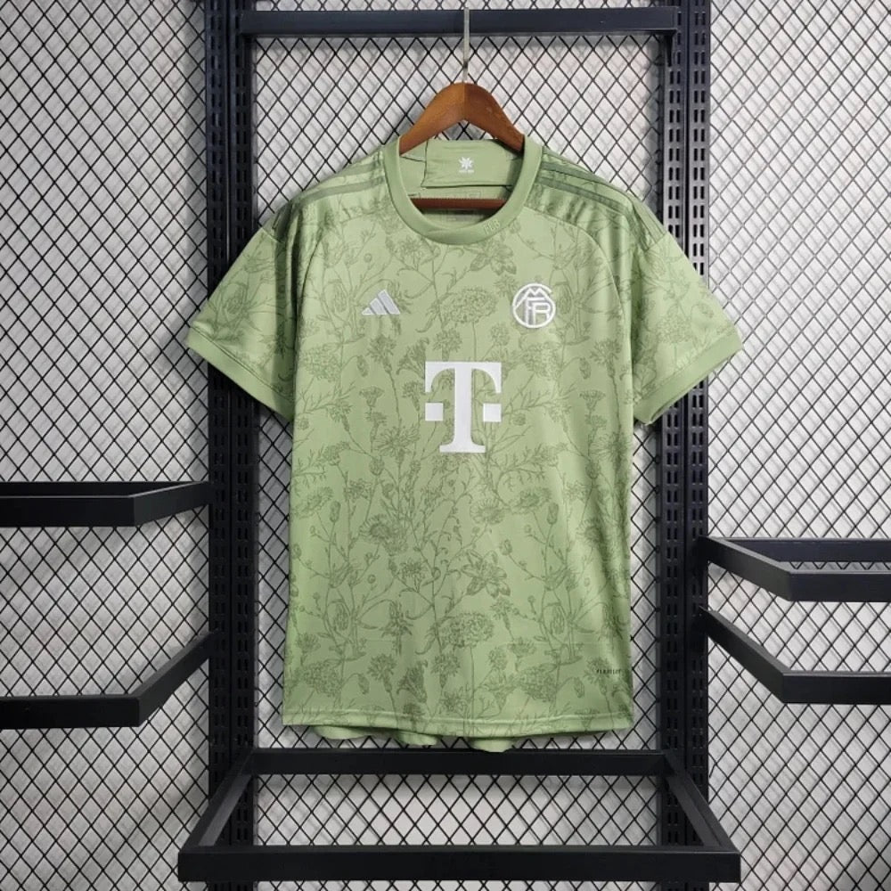 BAYERN MUNICH ÉDITION LIMITÉ 23/24