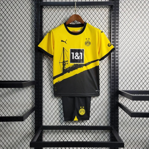 KIT ENFANT BVB DORTMUND DOMICILE 23/24