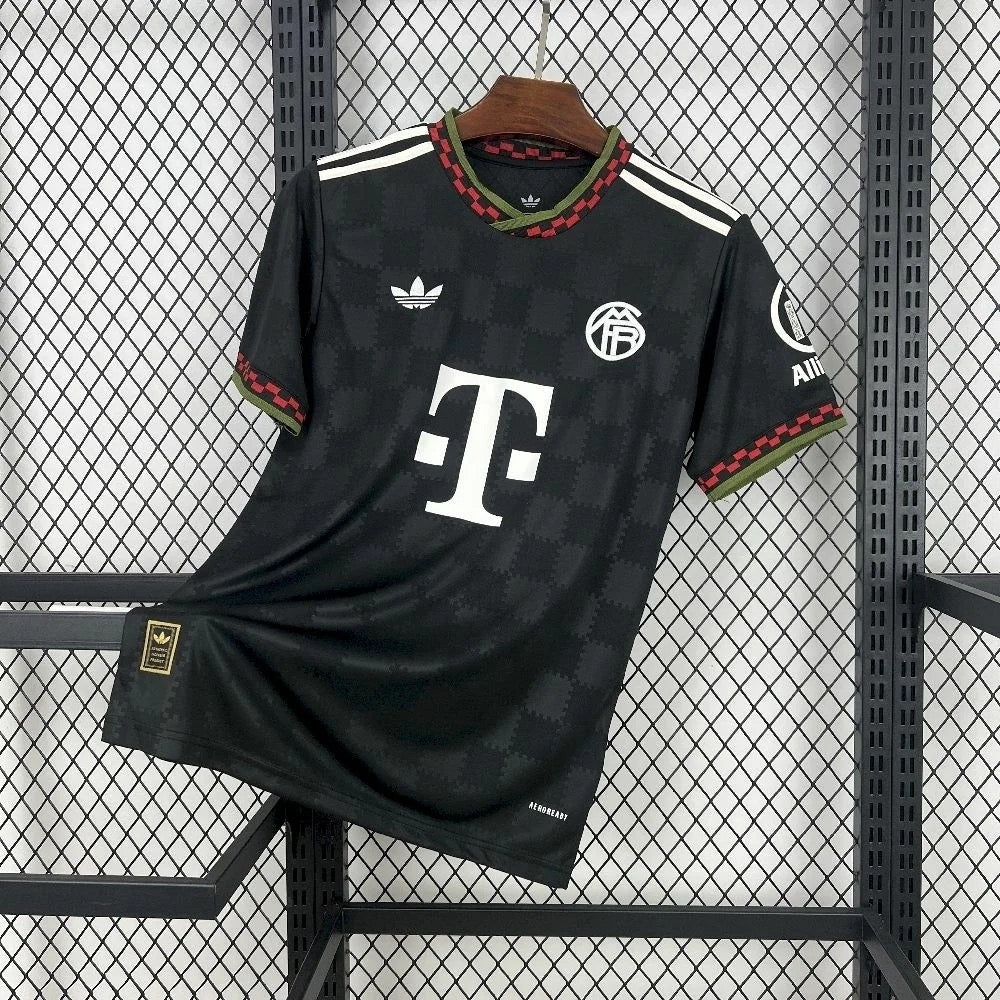 BAYERN MUNICH THIRD 25/26