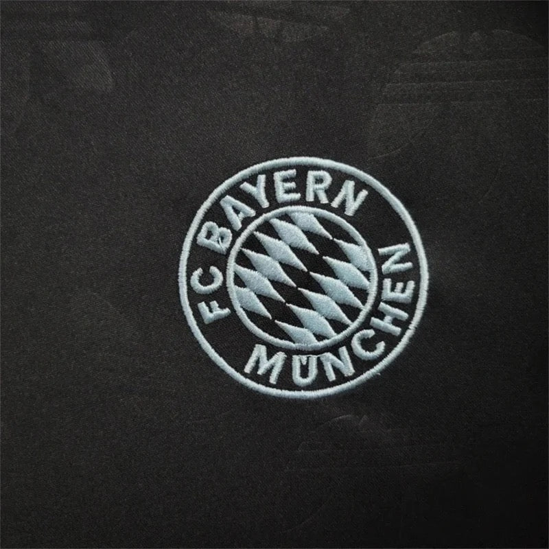 BAYERN MUNICH ÉDITION SPÉCIALE 24/25