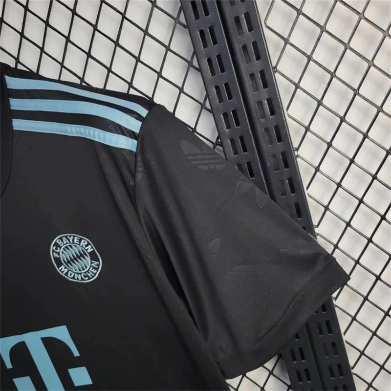 BAYERN MUNICH ÉDITION SPÉCIALE 24/25