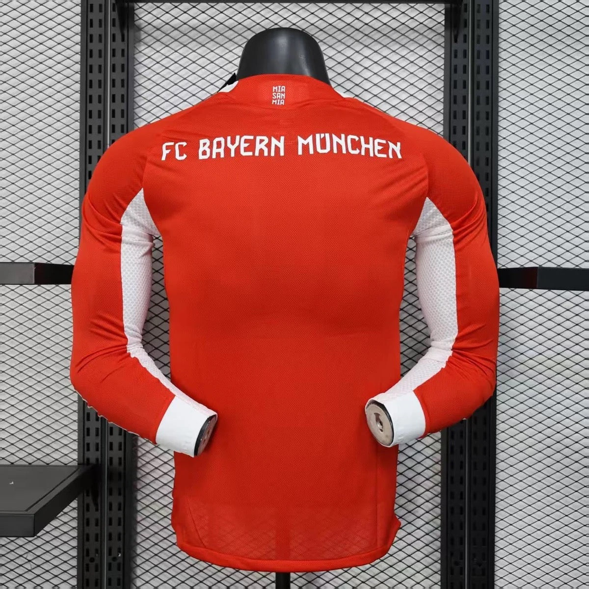 BAYERN MUNICH DOMICILE MANCHES LONGUES 25/26