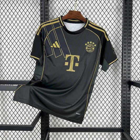 BAYERN MUNICH CONCEPT NOIR 25/26