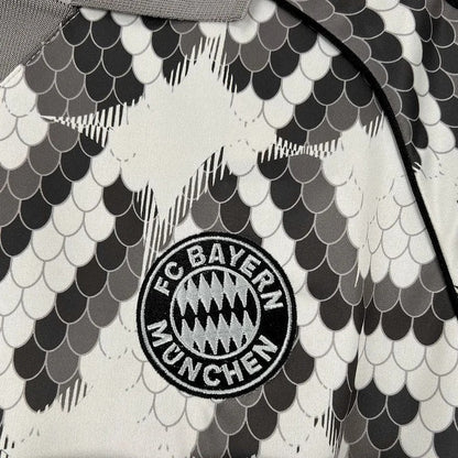BAYERN MUNICH COMMÉMORATIVE ÉDITION 25/26