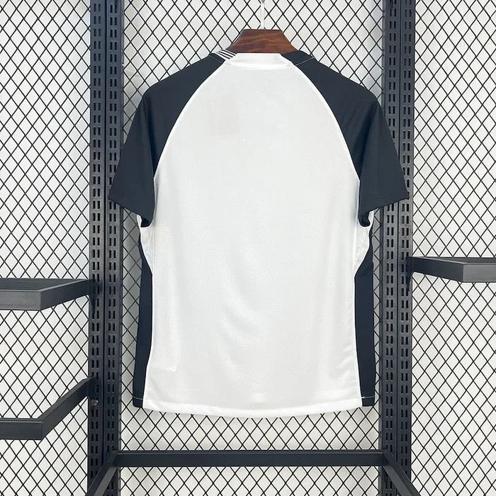 CORINTHIANS DOMICILE 25/26