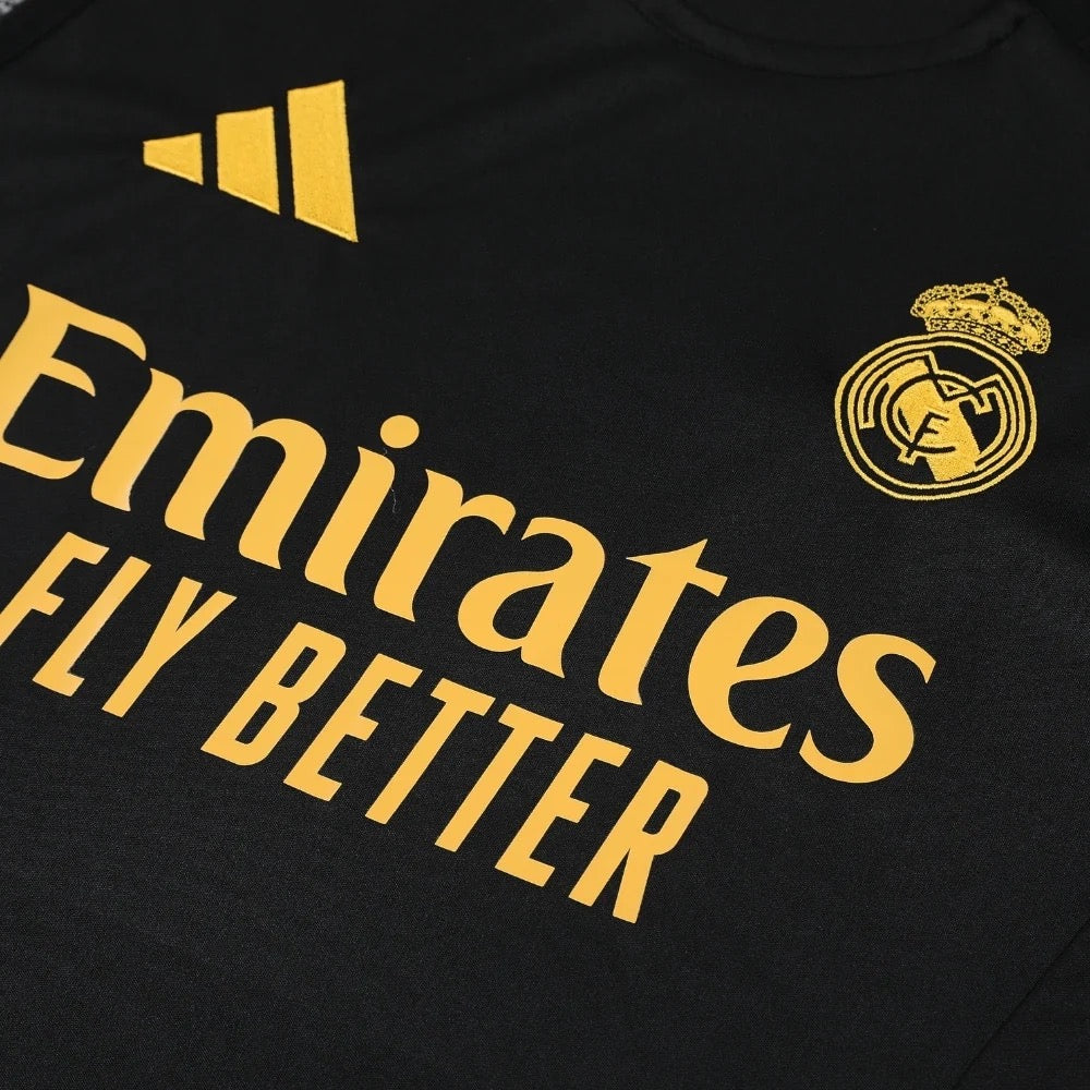 ENSEMBLE DÉBARDEUR REAL MADRID CONCEPT JAUNE 24/25