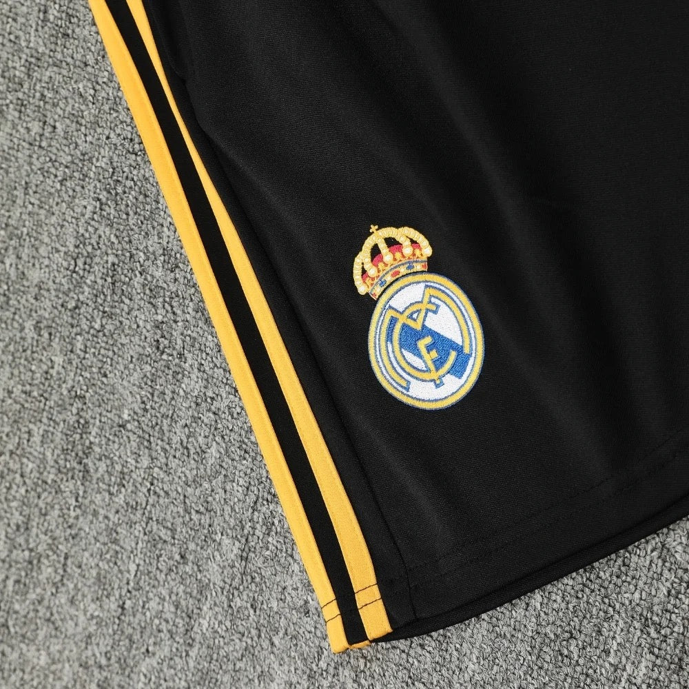 ENSEMBLE DÉBARDEUR REAL MADRID CONCEPT PANTHÈRE 24/25