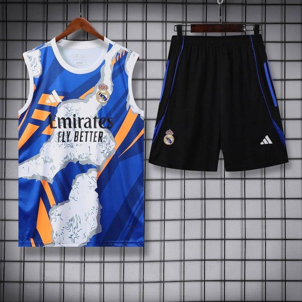 ENSEMBLE DÉBARDEUR REAL MADRID CONCEPT GLOBE 25/26
