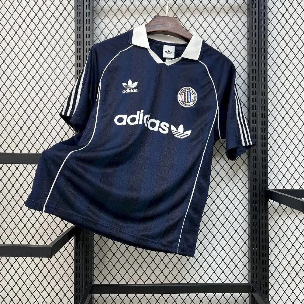 ADIDAS TREFOIL VINTAGE BLEU NAVY FONCÉ 2026