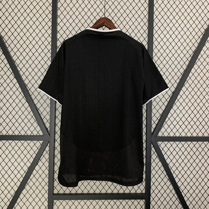 MANCHESTER UNITED RETRO EXTÉRIEUR 2003/04