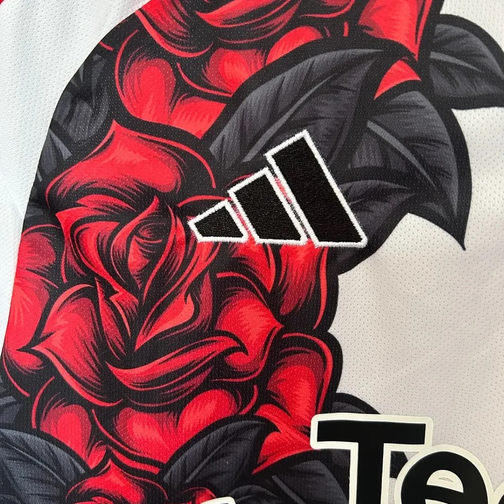 MANCHESTER UNITED CONCEPTS FLOWERS 24/25
